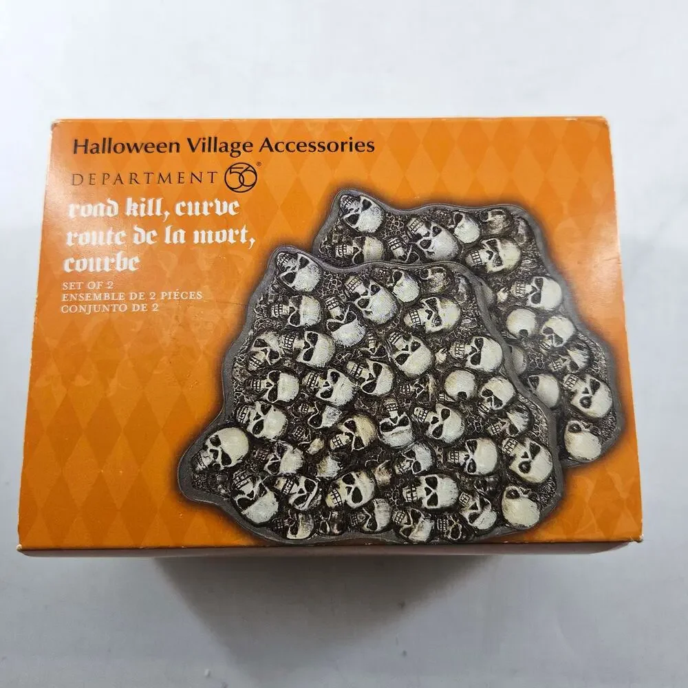 Department 56 Halloween Village Accessories Road Kill Curve decor 2 in the box